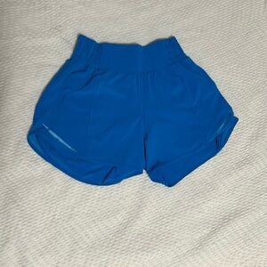 Lululemon poolside blue hottyhot shorts